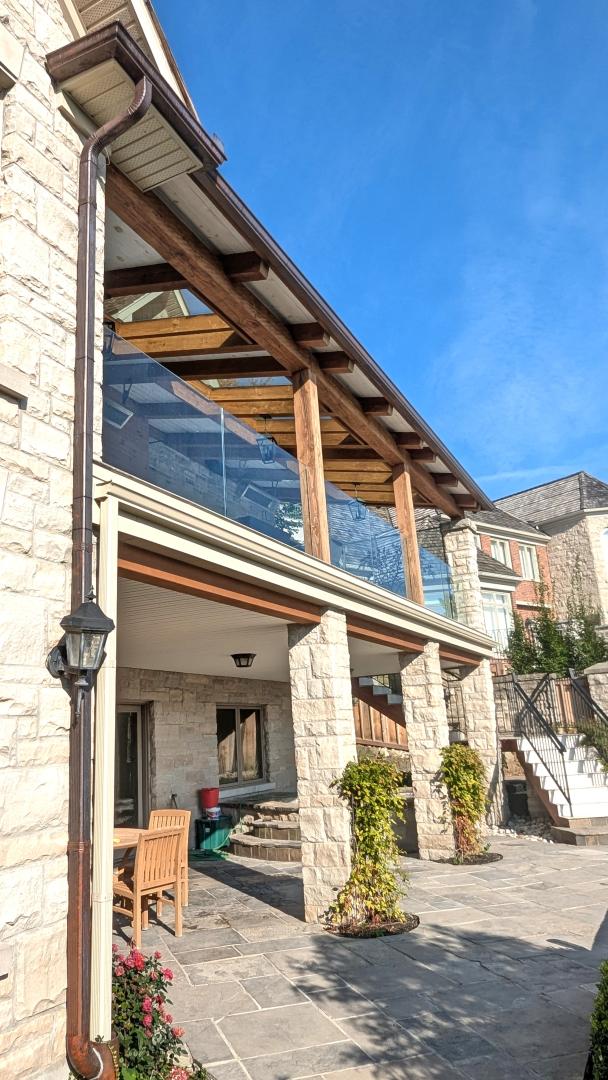 Waterloo Porch & PoolHouse
